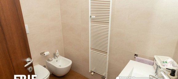 2 Schlafzimmer Wohnung in Parabiago, Italy, Nr. 352178 26