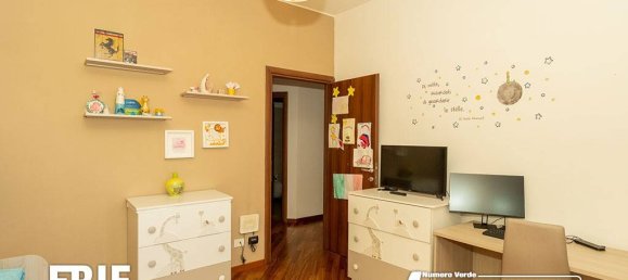 2 Schlafzimmer Wohnung in Parabiago, Italy, Nr. 352178 14