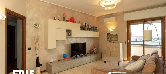 2 Schlafzimmer Wohnung in Parabiago, Italy, Nr. 352178 2