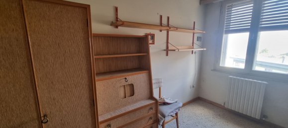 4 rooms Apartment in Corridonia, Italy No. 79848 12