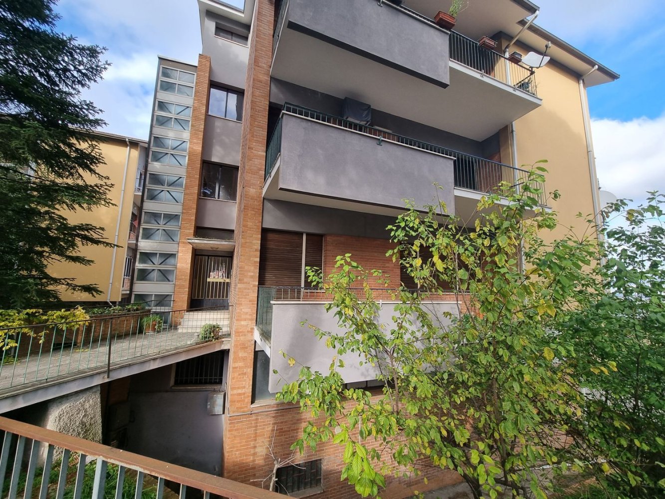 4 rooms Apartment in Corridonia, Italy No. 79848