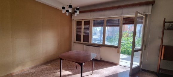 4 rooms Apartment in Corridonia, Italy No. 79848 8