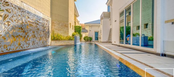 5 bedrooms Villa in Palm Jumeirah, UAE No. 112125 4
