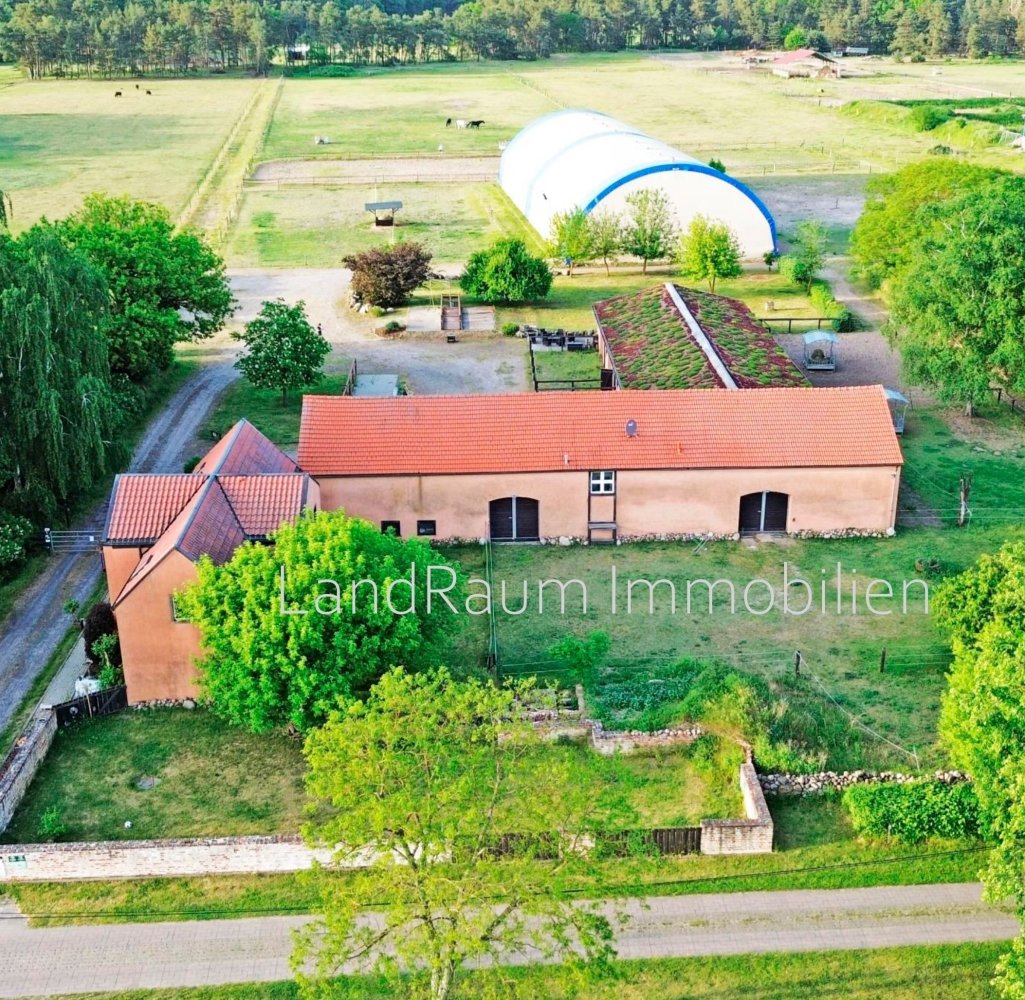 Quinta de 8 divisões em Ostprignitz-Ruppin, Germany N.º 24335