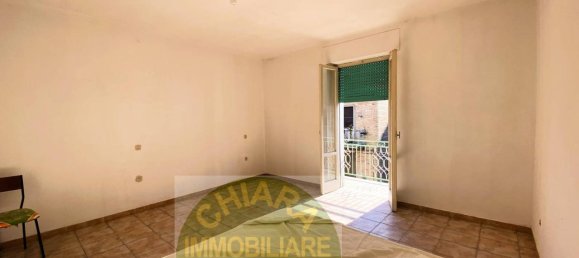 6 rooms House in Monteodorisio, Italy No. 120425 24