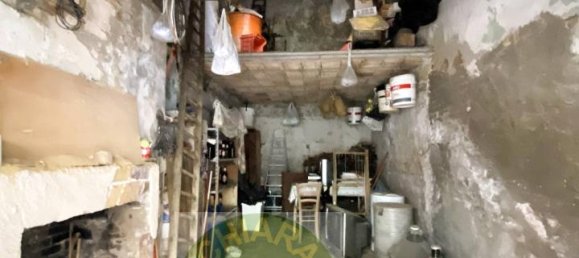 6 rooms House in Monteodorisio, Italy No. 120425 37