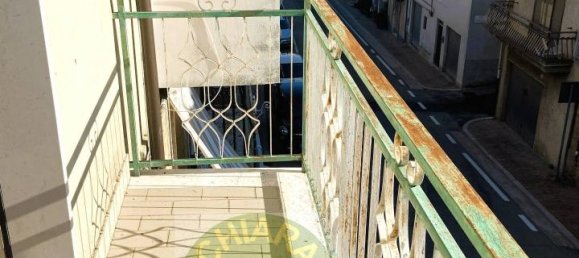 6 rooms House in Monteodorisio, Italy No. 120425 22