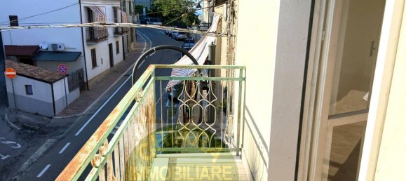 6 rooms House in Monteodorisio, Italy No. 120425 21