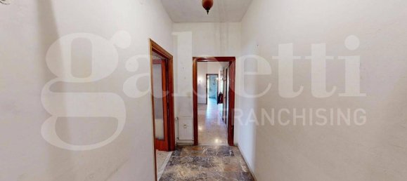 2 bedrooms Apartment in Rome, Italy No. 349089 4