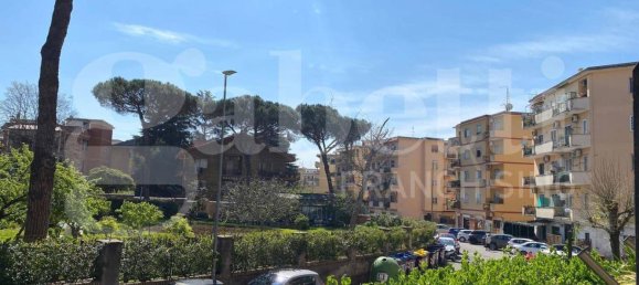 2 bedrooms Apartment in Rome, Italy No. 349089 3