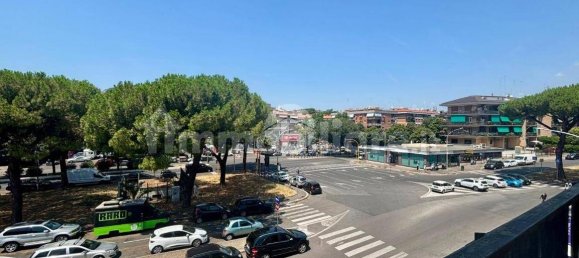 1 bedroom Apartment in Rome, Italy No. 273656 28