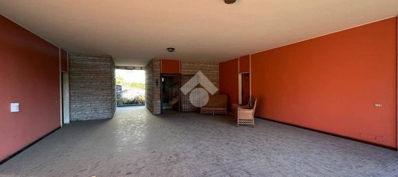 3 bedrooms Villa in Brescia, Italy No. 91747 20