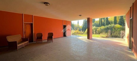 3 bedrooms Villa in Brescia, Italy No. 91747 21