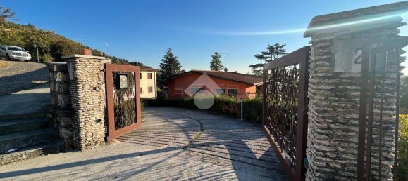 3 bedrooms Villa in Brescia, Italy No. 91747 32