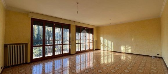 3 bedrooms Villa in Brescia, Italy No. 91747 16