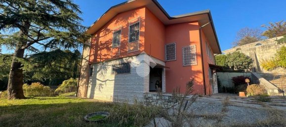 3 bedrooms Villa in Brescia, Italy No. 91747 29