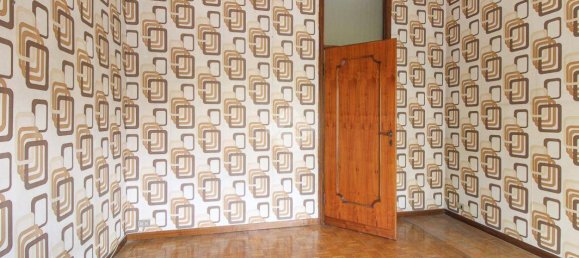 3 bedrooms Villa in Brescia, Italy No. 91747 13