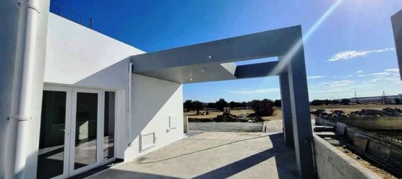 3 dormitorios adosado en venta en Tseri, Nicosia, Cyprus № 26155 3