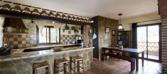 4 bedrooms House in Mijas, Spain No. 146385 3