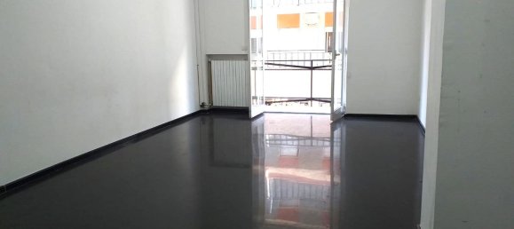 4 rooms Apartment in Bari, Italy No. 180509 5