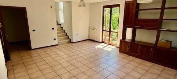 Villa T3 em Monticelli Brusati, Italy N.º 275722 9