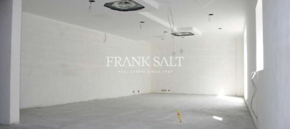 552m² Office in Fgura, Malta No. 13605 3