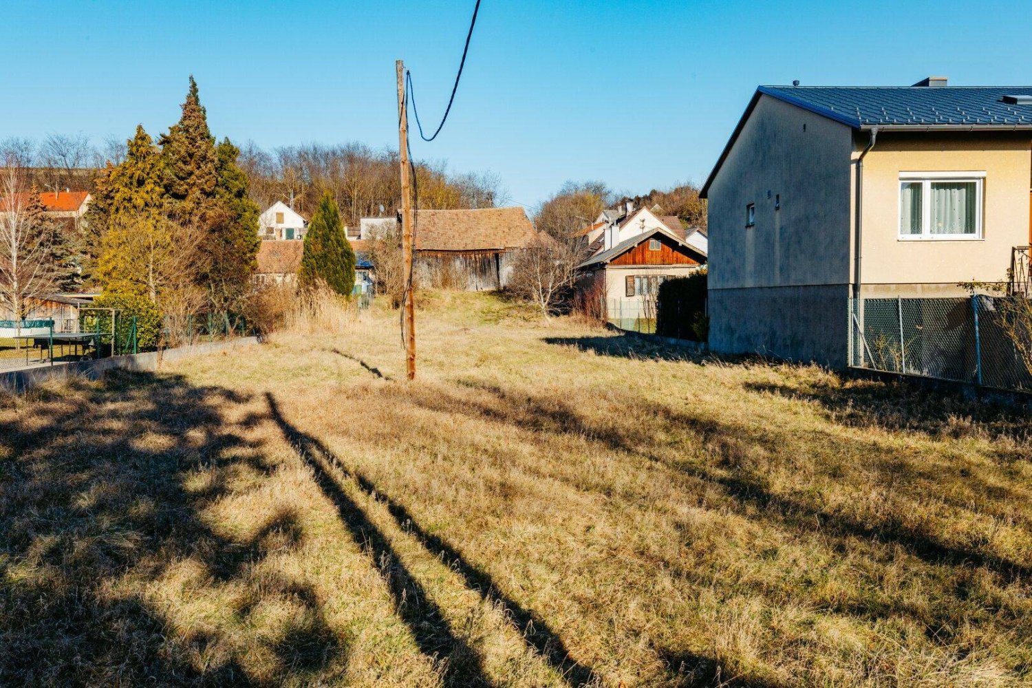 Grundstück in Bad Pirawarth, Austria 2050m², Nr. 16084