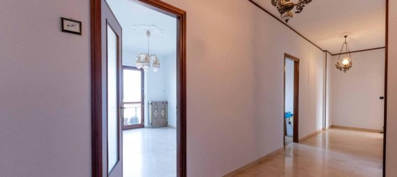 3 rooms Apartment in Orbassano, Italy No. 102841 11