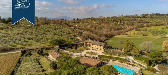 8 bedrooms Hotel in Assisi, Italy No. 66974 3