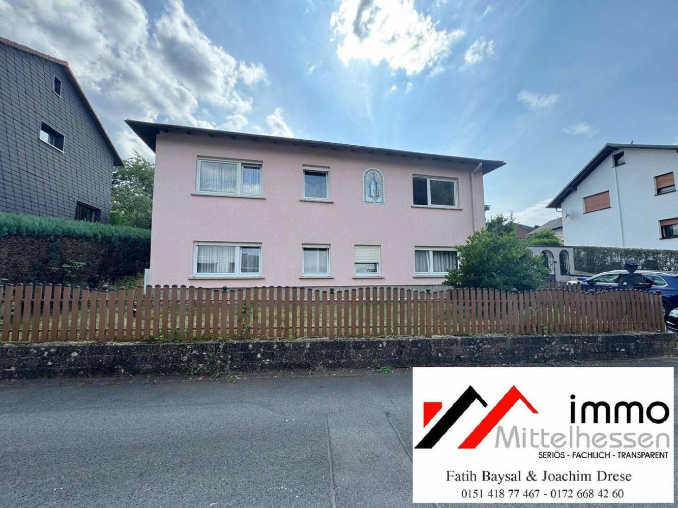 7 rooms Townhouse in Lahn-Dill, Germany No. 291173