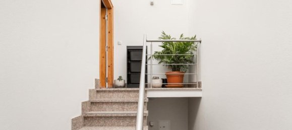 1 bedroom Apartment in Lisbon, Portugal No. 143753 4