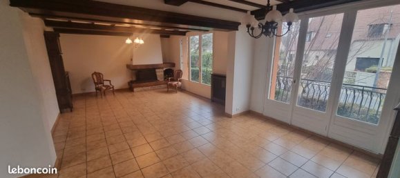 Дом с 5 спальнями в Сен-Лё-ла-Форе, Франция № 354075 4