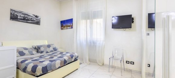 3 bedrooms Apartment in Turin, Italy No. 379754 6