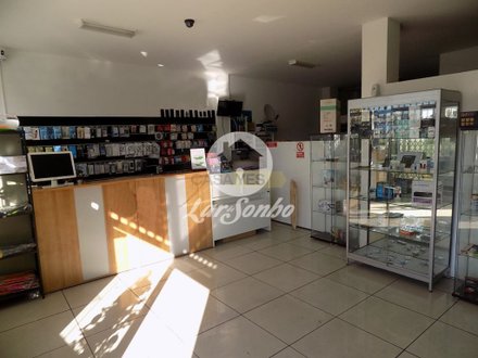 Gewerbliche Immobilie in Vila Nova de Famalicao, Portugal 78m², Nr. 61694