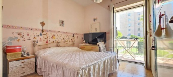 3 rooms Apartment in Pozzuoli, Italy No. 31057 20