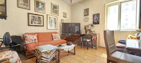 3 rooms Apartment in Pozzuoli, Italy No. 31057 9