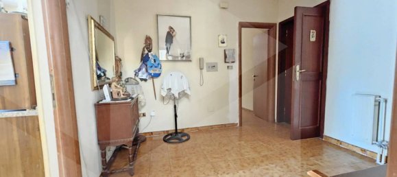 3 rooms Apartment in Pozzuoli, Italy No. 31057 24