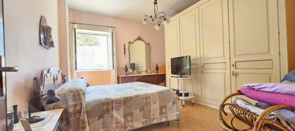 3 rooms Apartment in Pozzuoli, Italy No. 31057 15