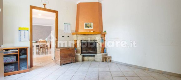 4 bedrooms House in Lucera, Italy No. 66899 11