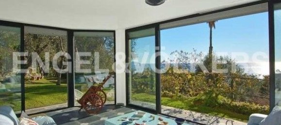 7 rooms Apartment in Rapallo, Italy No. 127306 4