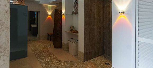  فندق في Vorpommern-Rugen, Germany 818متر مربع رقم 247387 14