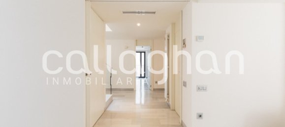 4 غرف نوم منزل ذو طابقين في Valencia, Spain رقم 135536 27