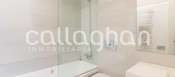 4 غرف نوم منزل ذو طابقين في Valencia, Spain رقم 135536 21