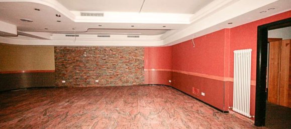 176m² Commercial property in Trentino-Alto Adige, Italy No. 357270 15