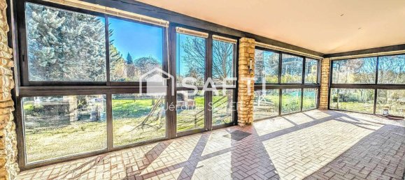 Дом с 4 спальнями в Кавайон, Франция № 191112 4