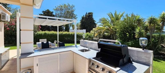 4 Schlafzimmer Villa in Ferragudo, Portugal, Nr. 102522 11