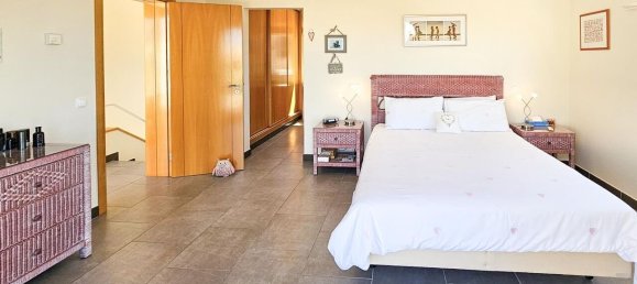 4 Schlafzimmer Villa in Ferragudo, Portugal, Nr. 102522 27