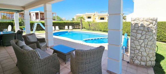 4 Schlafzimmer Villa in Ferragudo, Portugal, Nr. 102522 9