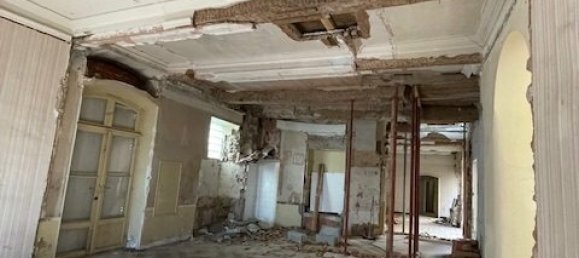 1040m² Building in Beziers, France No. 361275 4