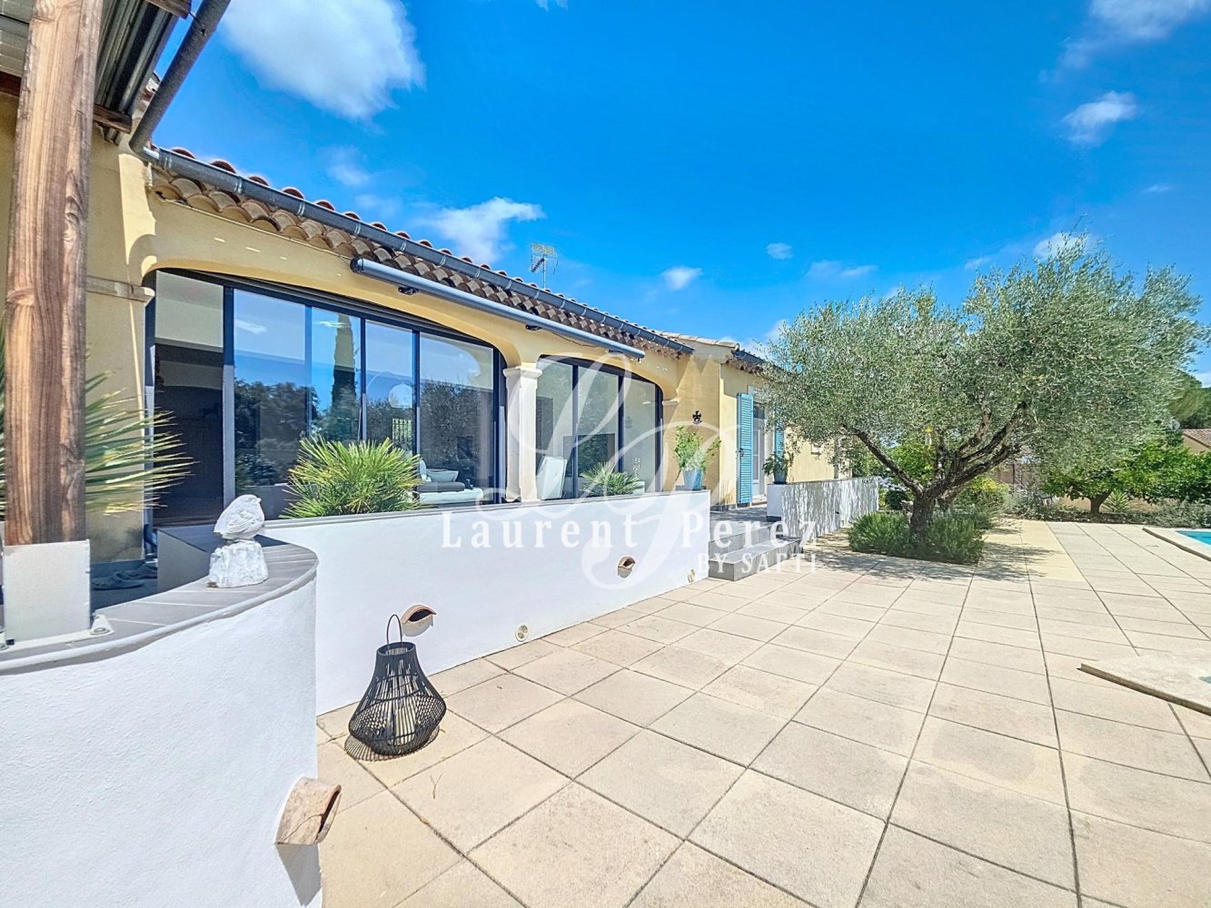 4 bedrooms Villa in Occitanie, France No. 299424